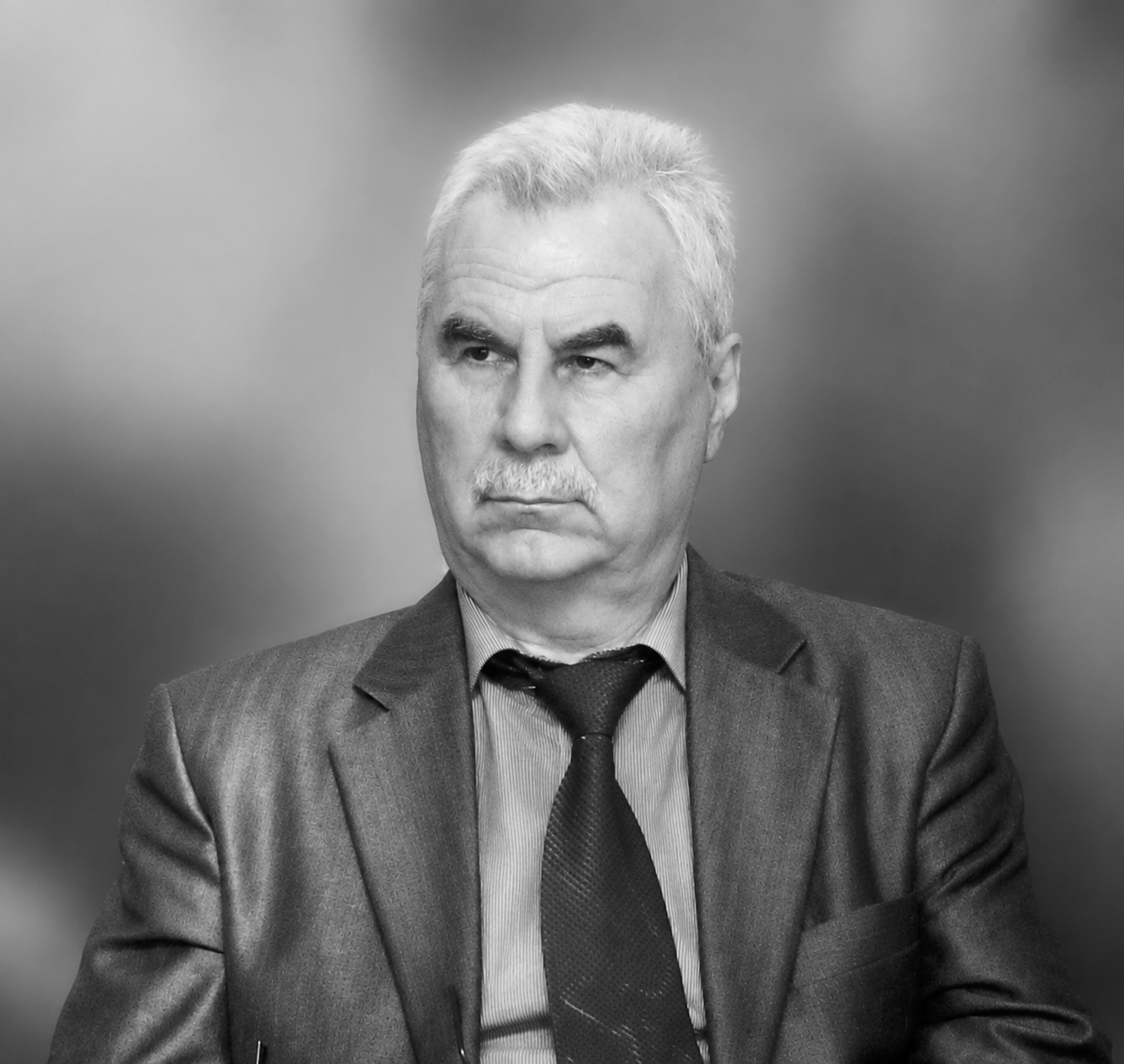 Світлій пам’яті Станіслава Петровича Твердохліба 1 Світлій пам’яті Станіслава Петровича Твердохліба
